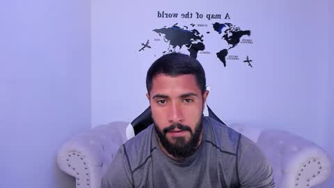 santiago_huntt online show from 10-02-25, 10:28