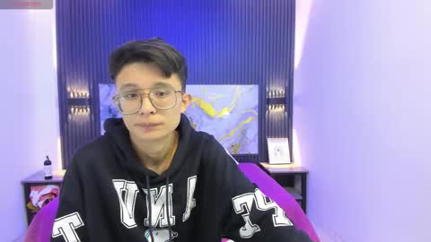 santiago_russo18 online show from 02-14-26, 08:00