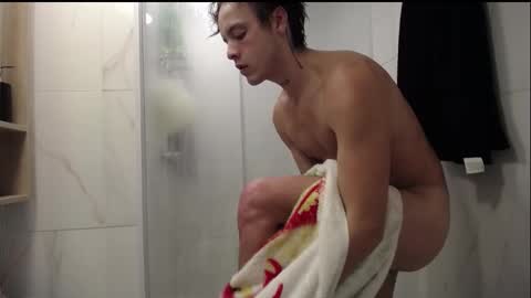 Santii online show from 11-15-25, 10:48