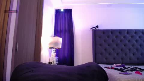 Snapshot of santino_coopers chatting on 11-18-25, 07:40 marilyn online show from 11-18-25, 07:40