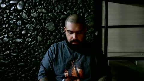 Snapshot of santino_zanoli chatting on 10-23-25, 04:23 Santino online show from 10-23-25, 04:23