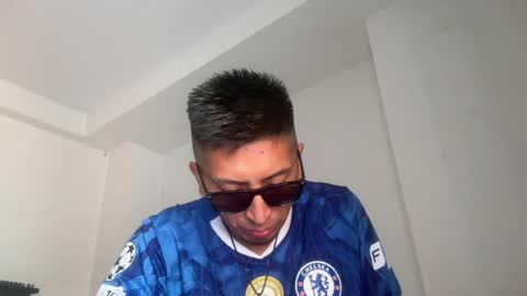 Snapshot of santisanton chatting on 07-26-26, 10:55 santisanton online show from 07-26-26, 10:55