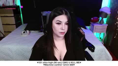 Liah Santos online show from 10-16-25, 12:28