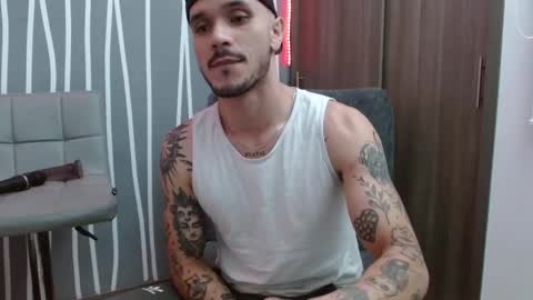 Snapshot of santti_torres chatting on 02-27-26, 04:12 Santy Torres online show from 02-27-26, 04:12