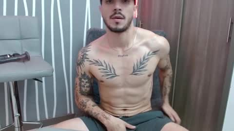 Snapshot of santti_torres chatting on 03-06-26, 11:23 Santy Torres online show from 03-06-26, 11:23