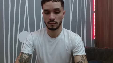 Snapshot of santti_torres chatting on 03-13-26, 03:57 Santy Torres online show from 03-13-26, 03:57