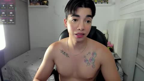 Mr. Santiago online show from 12-20-25, 01:29