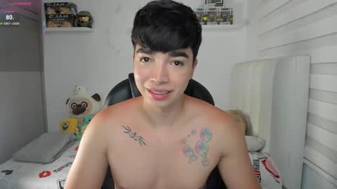 Mr. Santiago online show from 04-29-26, 01:37