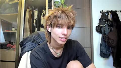 kitty online show from 02-16-25, 04:20