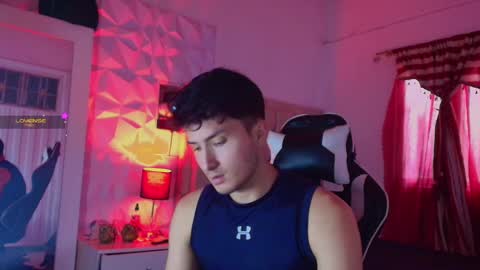 Snapshot of santyago_taylor chatting on 12-30-24, 06:49 Santyago online show from 12-30-24, 06:49