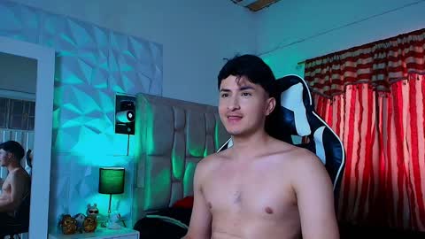 Snapshot of santyago_taylor chatting on 02-10-25, 06:24 Santyago online show from 02-10-25, 06:24