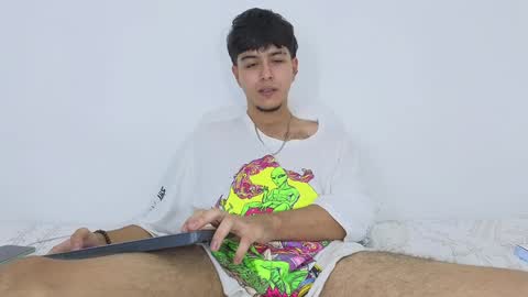 Snapshot of santybig18 chatting on 01-13-25, 03:12 santybig18 online show from 01-13-25, 03:12