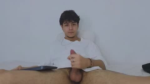 Snapshot of santybig18 chatting on 02-23-25, 05:45 santybig18 online show from 02-23-25, 05:45