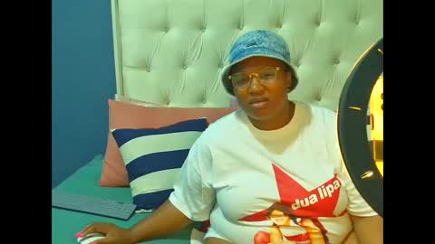sanuche59670 online show from 02-15-26, 09:55
