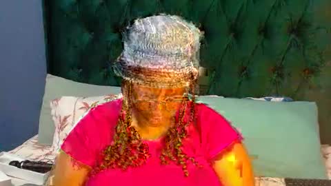 sanuche59670 online show from 06-17-26, 11:49