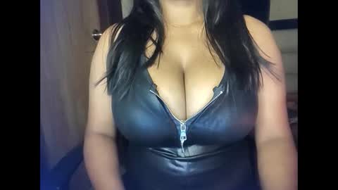 Snapshot of sanvi13 chatting on 01-30-25, 03:08 sanvi13 online show from 01-30-25, 03:08