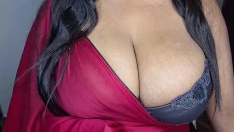 Snapshot of sanvi13 chatting on 02-01-26, 03:10 sanvi13 online show from 02-01-26, 03:10