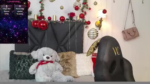 Snapshot of sanyaseraphine0 chatting on 11-21-25, 07:23 sanyaseraphine0 online show from 11-21-25, 07:23