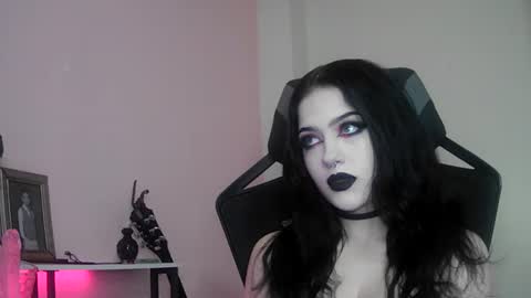 Sapphire online show from 10-25-25, 10:15