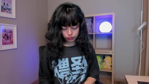 saphyralux online show from 05-06-26, 09:31