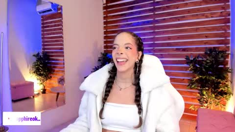 Snapshot of sapphire_venus chatting on 03-10-26, 01:32 Valerin online show from 03-10-26, 01:32