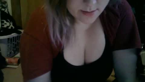 Snapshot of sapphirefoxx96 chatting on 11-20-25, 04:40 Sapphirefoxx online show from 11-20-25, 04:40