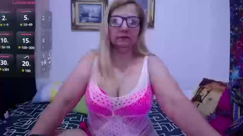 sara online show from 09-26-25, 02:32