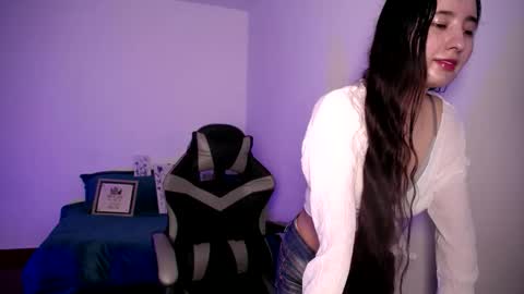 Snapshot of sara__666 chatting on 10-30-25, 11:22 sara__666 online show from 10-30-25, 11:22