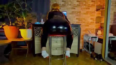 sara  foxy online show from 03-10-26, 03:44