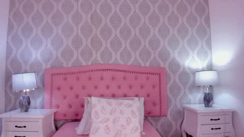 Sara online show from 01-08-25, 03:29