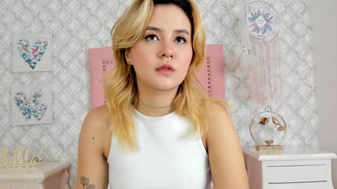 Sara online show from 01-19-25, 03:50