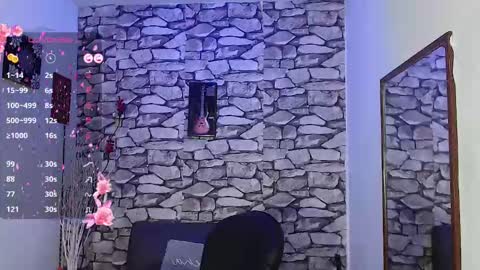 Sara  online show from 02-06-25, 07:13