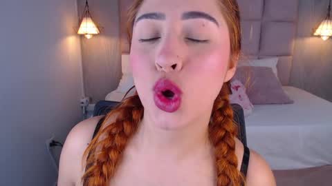 Sara... online show from 05-30-26, 05:15