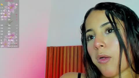 Snapshot of sara_castro24 chatting on 12-11-24, 09:45 Sara online show from 12-11-24, 09:45