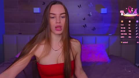 Sara online show from 02-12-26, 06:19