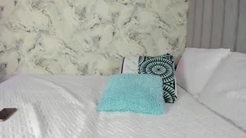 sara online show from 12-04-24, 03:43