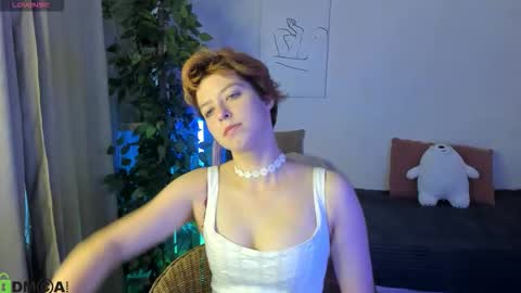 Sarah online show from 09-16-25, 12:44