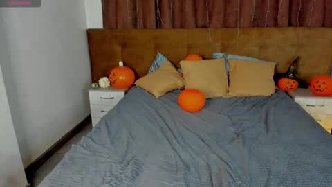 Sarah online show from 10-29-25, 10:06