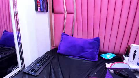 sara_honny online show from 04-26-26, 03:59