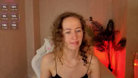 Snapshot of sara_hwan chatting on 03-10-26, 01:21 sara_hwan online show from 03-10-26, 01:21