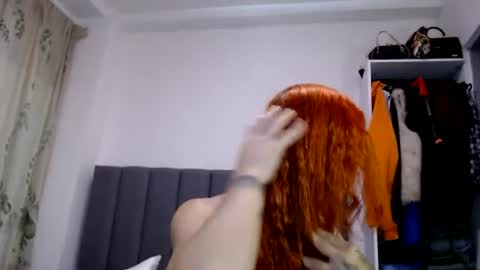 sara_johnson__ online show from 07-28-26, 02:18