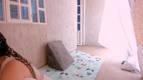 sara_kaii online show from 06-21-26, 05:37