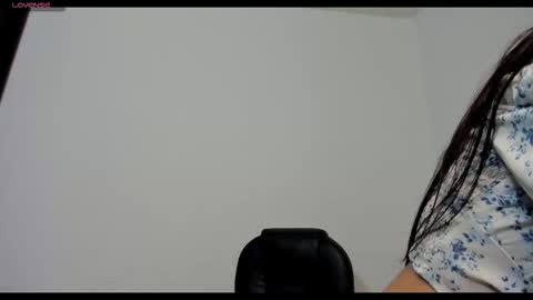 Snapshot of sara_len chatting on 12-21-25, 06:26 sara_len online show from 12-21-25, 06:26