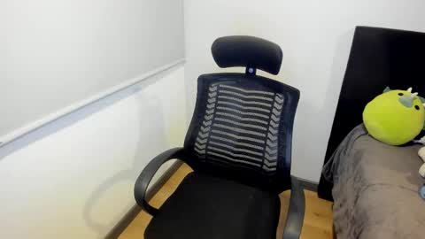 Snapshot of sara_lizcano chatting on 03-09-26, 10:30 sarah LIZCANO....... online show from 03-09-26, 10:30