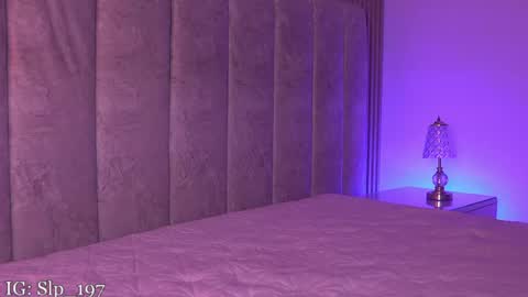 sara_lopee1 online show from 04-28-26, 11:59