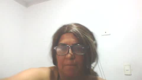 Snapshot of sara_love43 chatting on 07-25-26, 06:44 Sara love online show from 07-25-26, 06:44