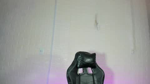 Sara Love online show from 05-02-26, 04:39