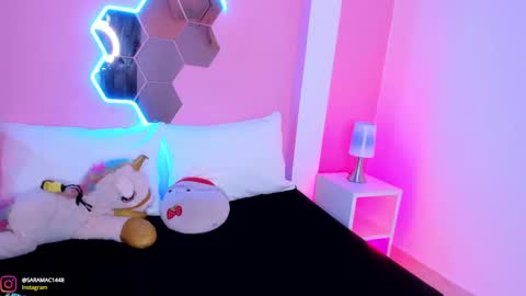 Snapshot of sara_mac_ chatting on 02-09-25, 10:00 Sara online show from 02-09-25, 10:00