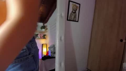 Snapshot of sara_madrid_ chatting on 03-12-26, 11:38 online show from 03-12-26, 11:38