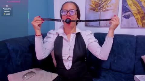 Snapshot of sara_marrisson chatting on 01-09-26, 12:41 Sara online show from 01-09-26, 12:41